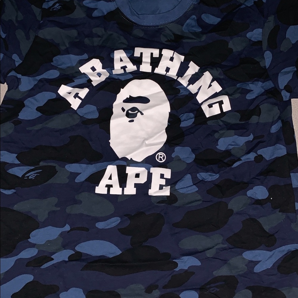 A bathing ape